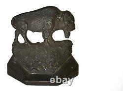 1930 Antique AMERICAN BISON Connecticut Foundry Cast Iron Bookends