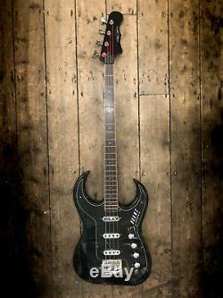 2005 Burns Bison Bass In Black Finish With Hiscox Hardshell Case