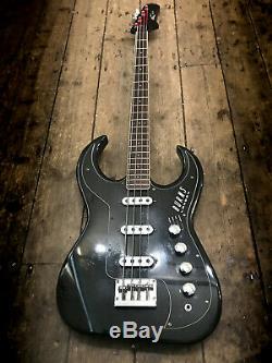 2005 Burns Bison Bass In Black Finish With Hiscox Hardshell Case