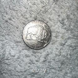 2005-p 5c Dbl SPEARED BISON Nickel