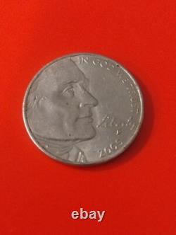 2005 p bison/ buffalo nickel. Rare coin in excellent condition. Detached Leg