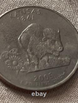 2005 spitting bison coin black good condition normal size