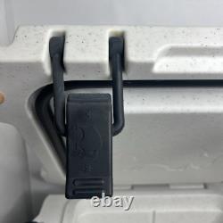 25 Quart Cooler By Americold Bison White Heavy Duty