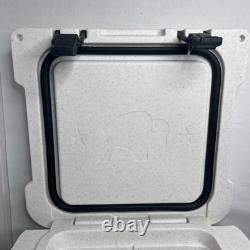 25 Quart Cooler By Americold Bison White Heavy Duty