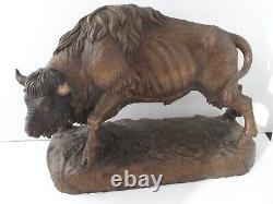 Antique Carved Wood American Buffalo Bison Full Body Sculpture