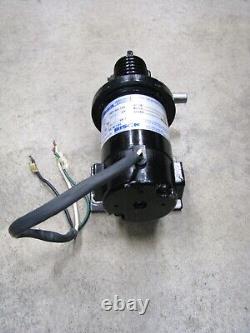 BISON 507-02-133 DC Electric Gear Motor 1/20hp 33rpm 46Lbs-Inch 90v