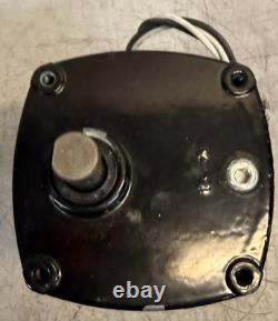 Bison Gear & Engineering Corp. DC Gearmotor 011-190-3072 26-999-0900-002