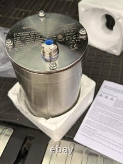 Bison Gear & Engineering SS. 25 Hp P150-030-0014 3 Phase Induction