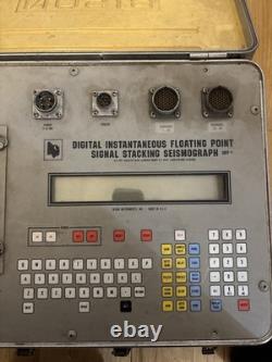 Bison Instruments 9048 Series 9000 DIFP 48-Channel Seismograph Powers Up