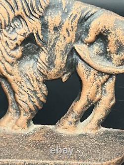 Buffalo Bison Bookends Western American Cast Iron Art Statue Sculpture Vintage