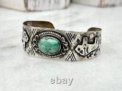 Early Fred Harvey antique Navajo Sterling silver Bison Arrow Cuff bracelet 6.25