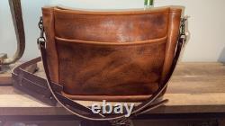 Go Forth Goods EUC Medium Rennie Peanut Bison Leather Crossbody Bag