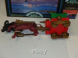 Imperial Robots, Lasers & Galaxies Bison and Combat Crusier/Chariot in BOX MOTU