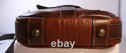 Mens Coronado Leather Bison Crossbody adjustable strap outside & Inside pockets