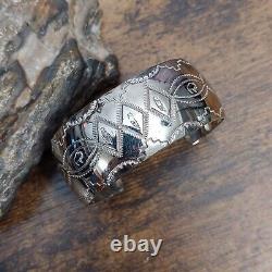 Navajo MELISSA YAZZIE Sterling Silver Bison Feather Stamped Cuff Bracelet 7.25