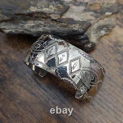 Navajo MELISSA YAZZIE Sterling Silver Bison Feather Stamped Cuff Bracelet 7.25