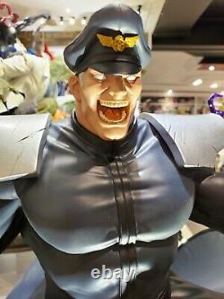PCS Pop Culture Shock Street Fighter M. Bison 1/4 Scale Statue. Player 2 black