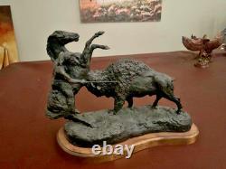 Too Close For Comfort Buffalo Hunter by T J Burnell Universal Art Studio