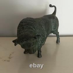 Vintage American Bison Bronze Statue. Detailed. Ordinary Oxidation. 7 L x 4 H