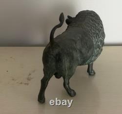 Vintage American Bison Bronze Statue. Detailed. Ordinary Oxidation. 7 L x 4 H