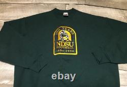 Vintage Fruit of the Loom NDSU Bison College Football Sweatshirt Jumper XLarge