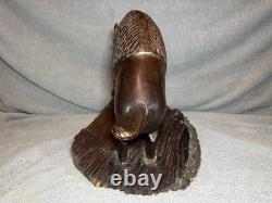 Vintage Hand Carved 11 Inch Tall Dark Wooden Buffalo Statue Vintage Hand Carved 11 Inch Tall Dark Wooden Buffalo Statue