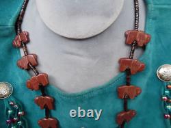 Vintage Native American Zuni Pipe Stone Bison Fetish Heishi Shell Necklace